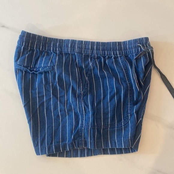 J Crew Denim drawstring shorts | Size Small, 3" Inseam - Picture 4 of 5